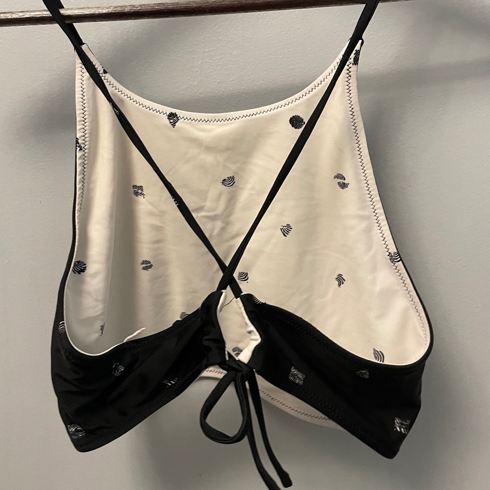 Reversible swim top